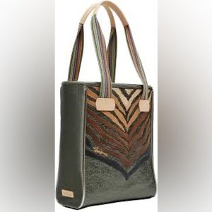 Consuela “Slash” Chica tote in great condition!